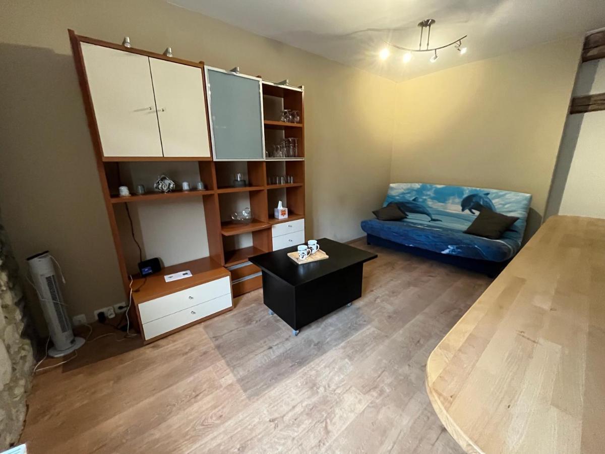 Aux Loups Blancs - Appartement Намюр Екстериор снимка